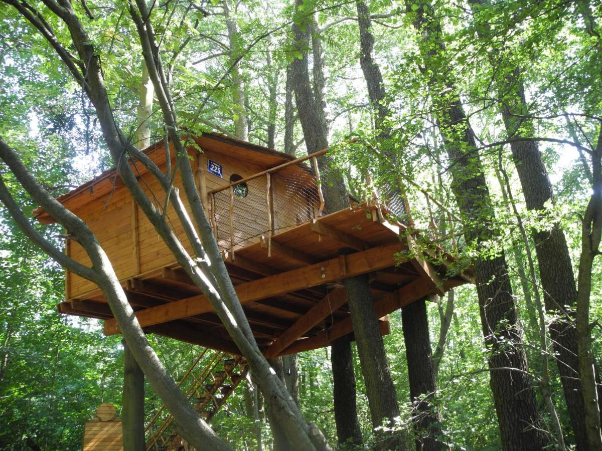 Treehouse V Brdech Villa Bohutín Eksteriør bilde