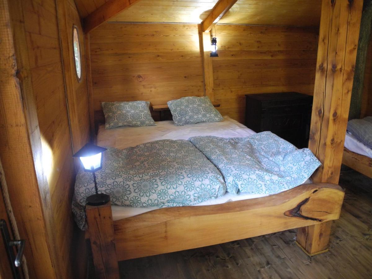 Treehouse V Brdech Villa Bohutín Eksteriør bilde